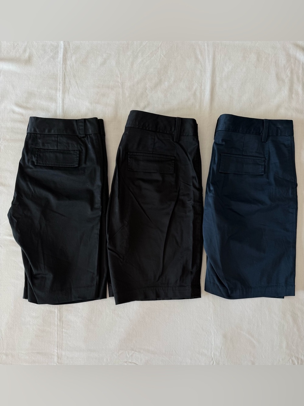 BANANA REPUBLIC Bermuda Shorts Bundle Size 8 Set of 3 Black Blue EUC NWOT